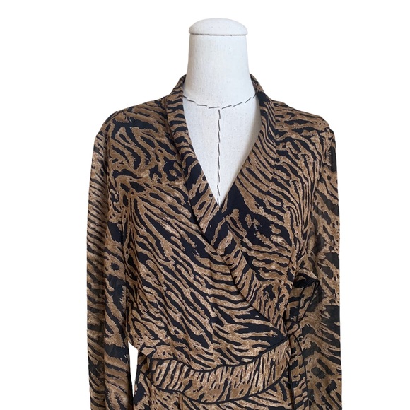 GANNI Tiger Animal Print Maxi Wrap Dress Size 40 US 8 - Picture 3 of 14